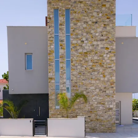 فيلة Napa Seaview - 5 *