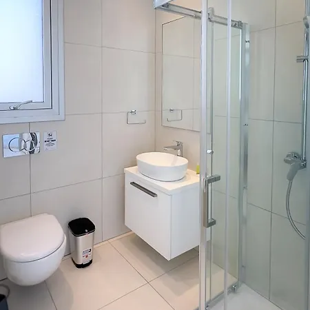 Napa Seaview - 5 Αγία Νάπα