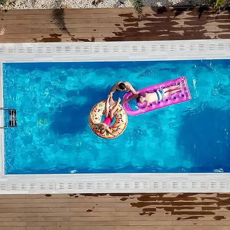 Napa Seaview - 5 * Ayia Napa