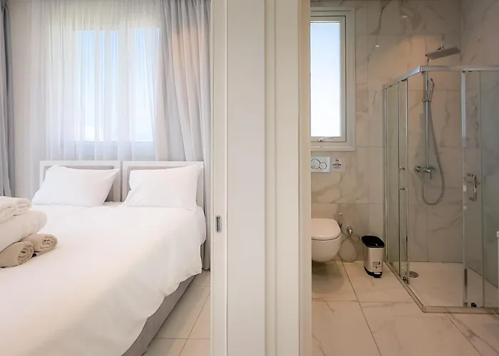 Napa Seaview - 5 Villa *